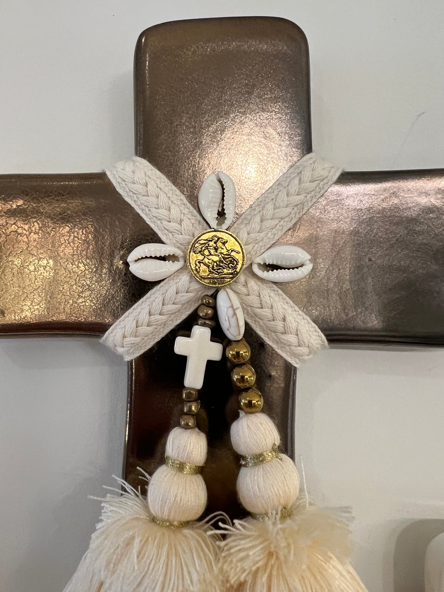 GEORGE AND COLE Aphrodite Gold Ceramic Cross - Medium