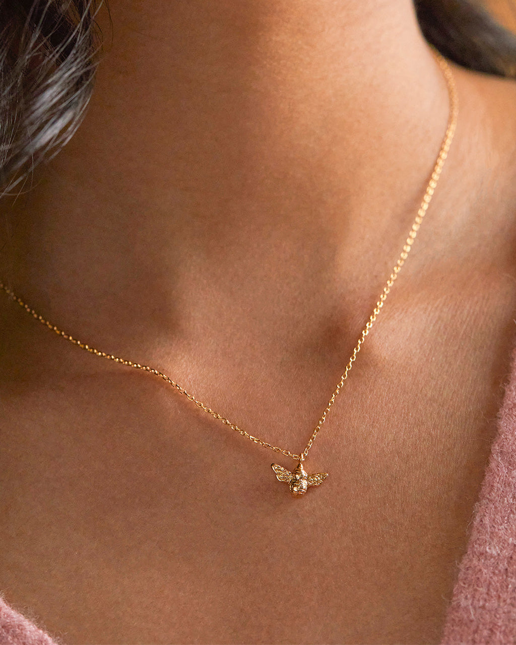 Bee Necklace With Sparkle Wings Gold