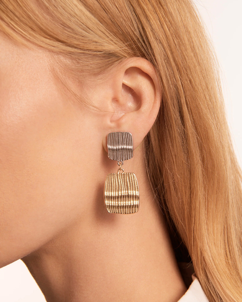Grainline Clip On Earrings