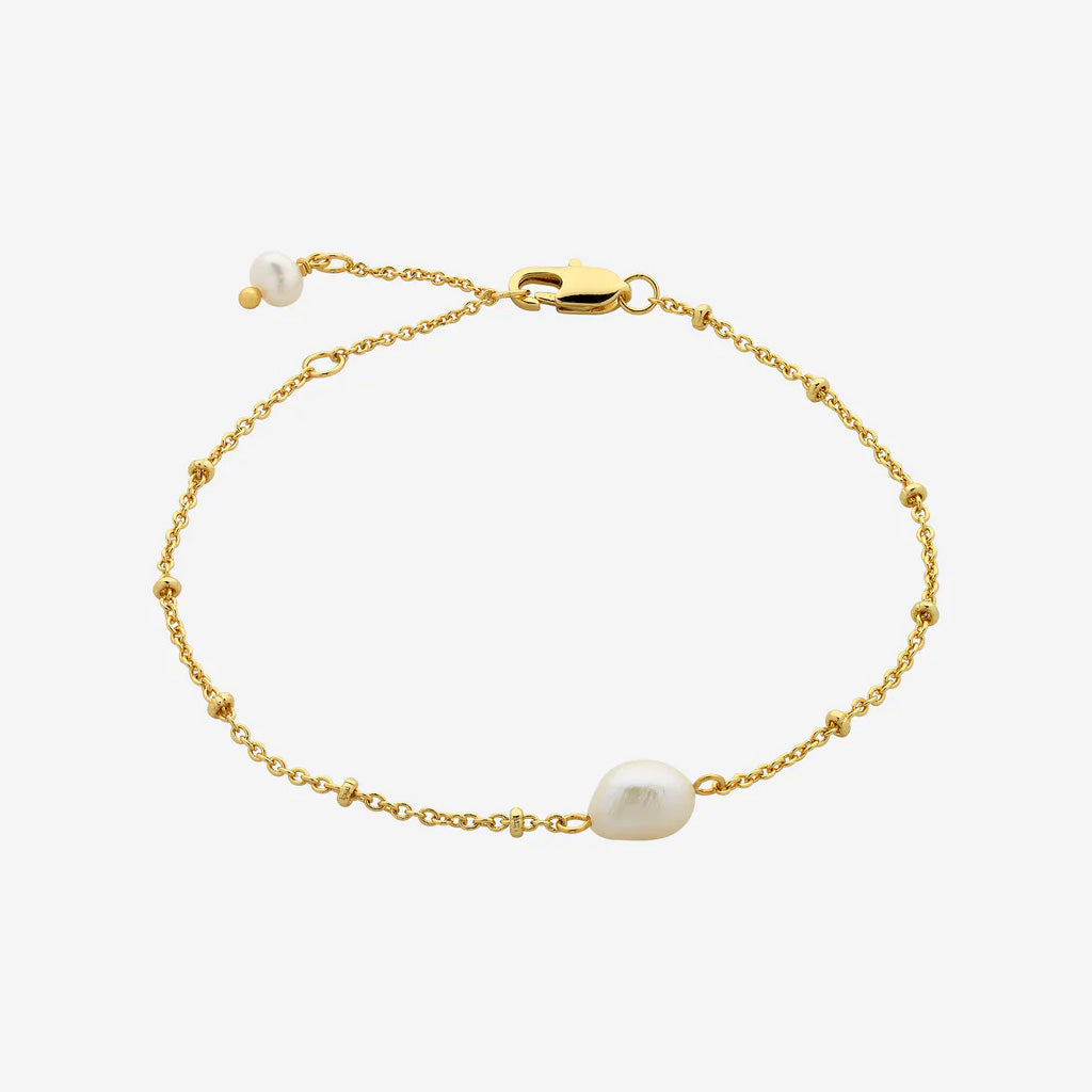 Mary Gold Bracelet