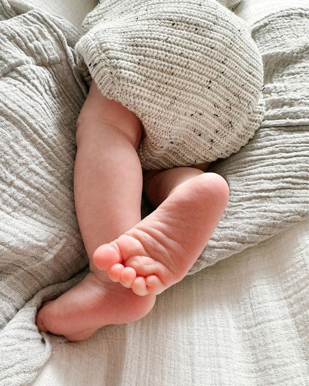 Classic Romper 0-3 Months -Speckled