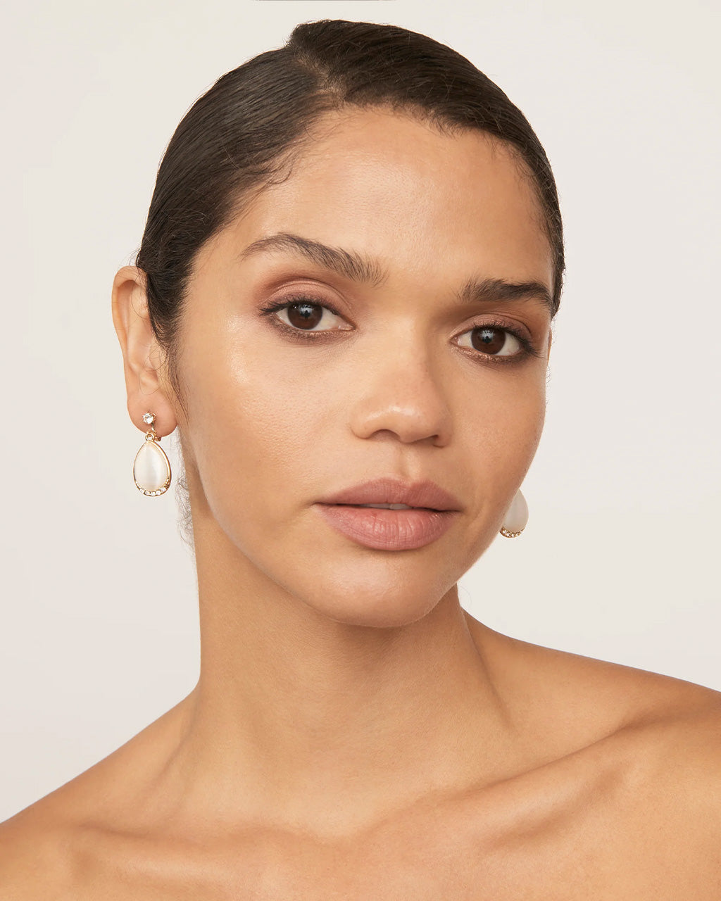 Radiate Cateye Clip On Earrings