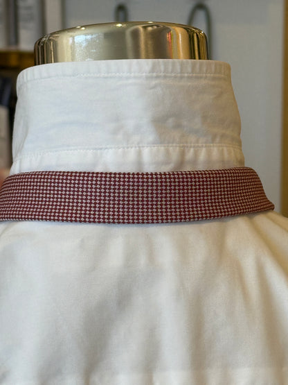 Burgundy Tie With Brooch & Rhinestones