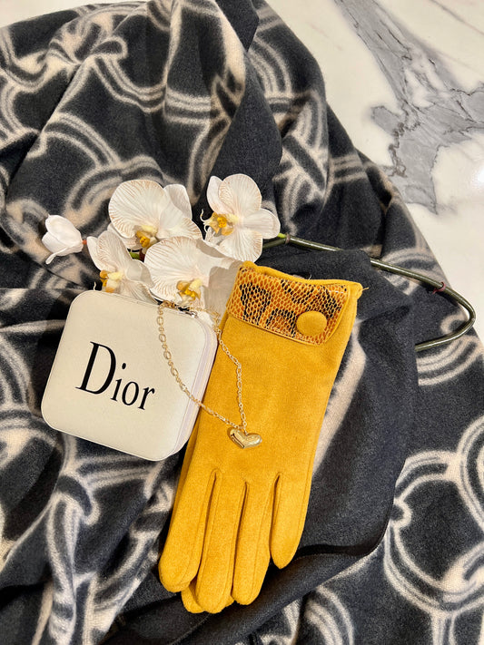 Miss D Ivory Jewellery Box