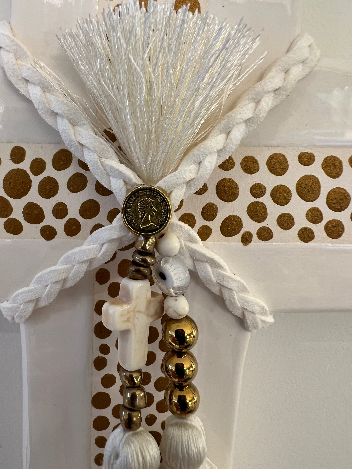 GEORGE AND COLE Pandora White Cross - Large