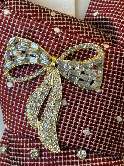 Burgundy Tie With Brooch & Rhinestones