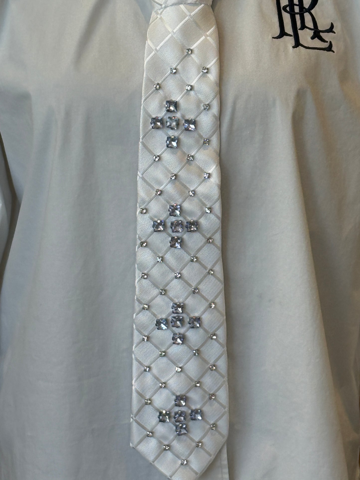 White Tie With Blue And Clear Rhinestones