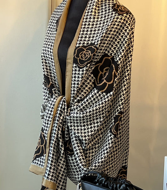 Cynthia Houndstooth & Camellia Scarf