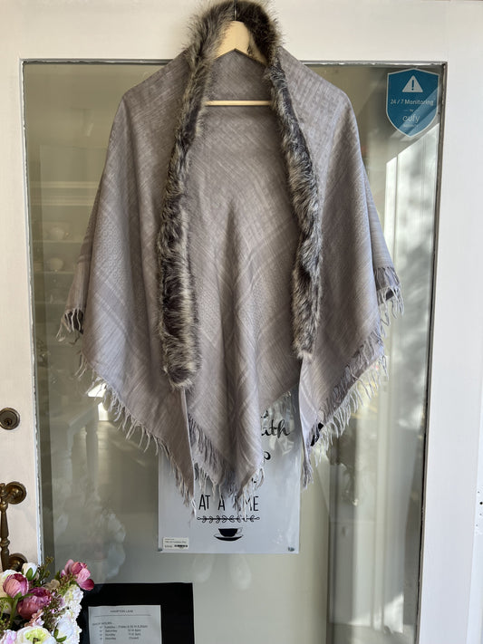 Grey Wool Silk Fur Collar Shawl