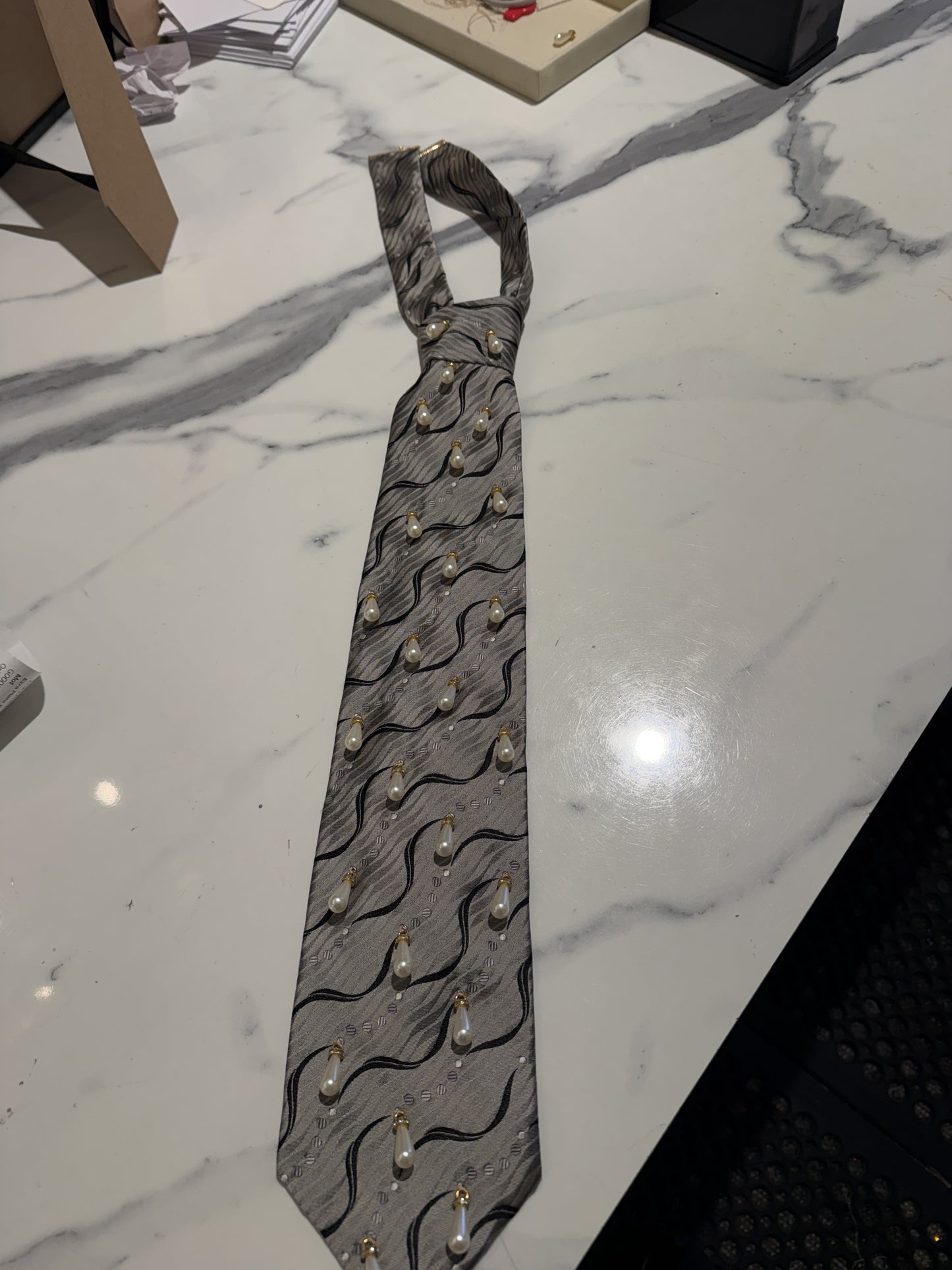 Grey Swirl Tie With Pearl Drops