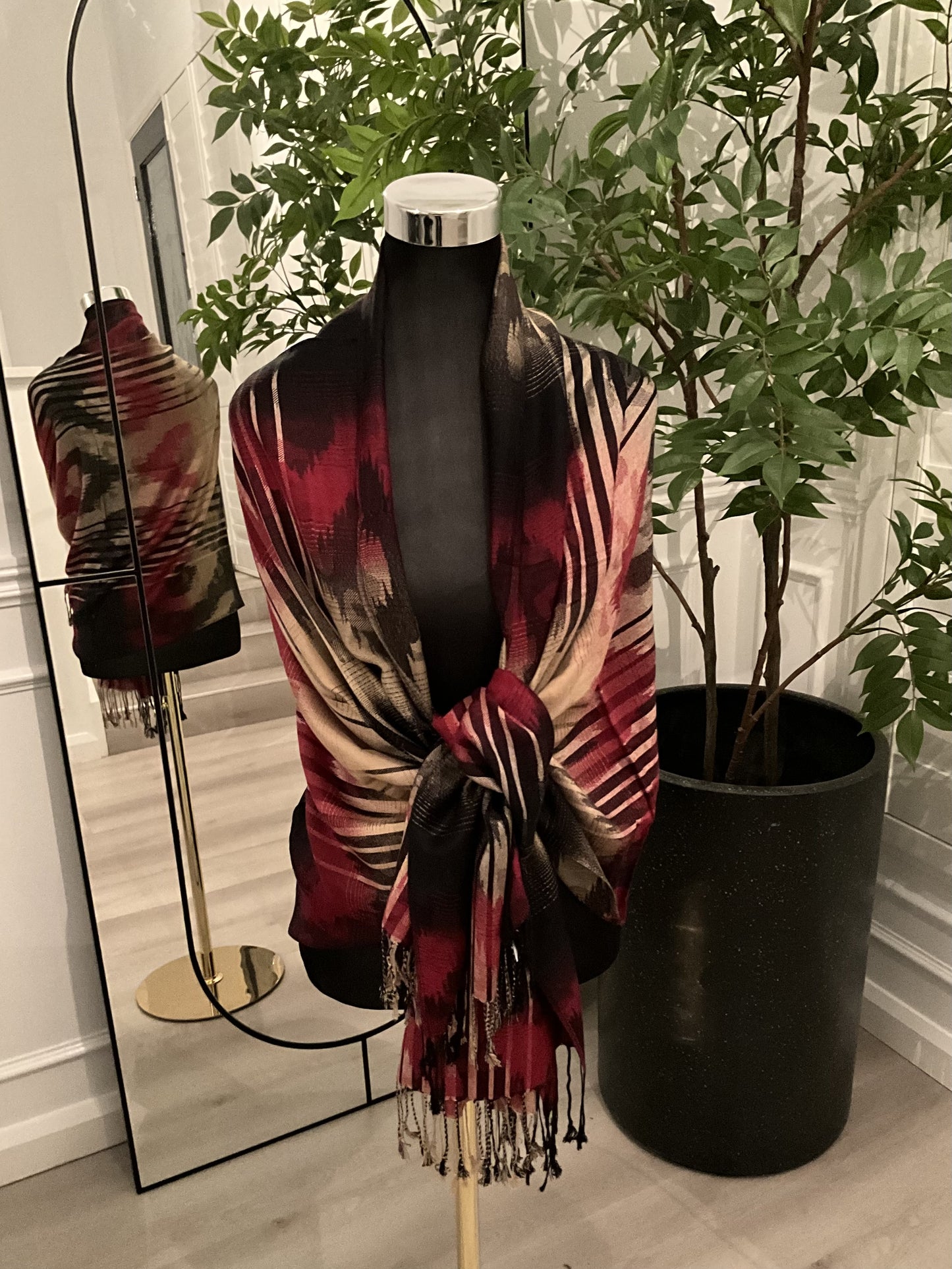 Red And Black Pashmina