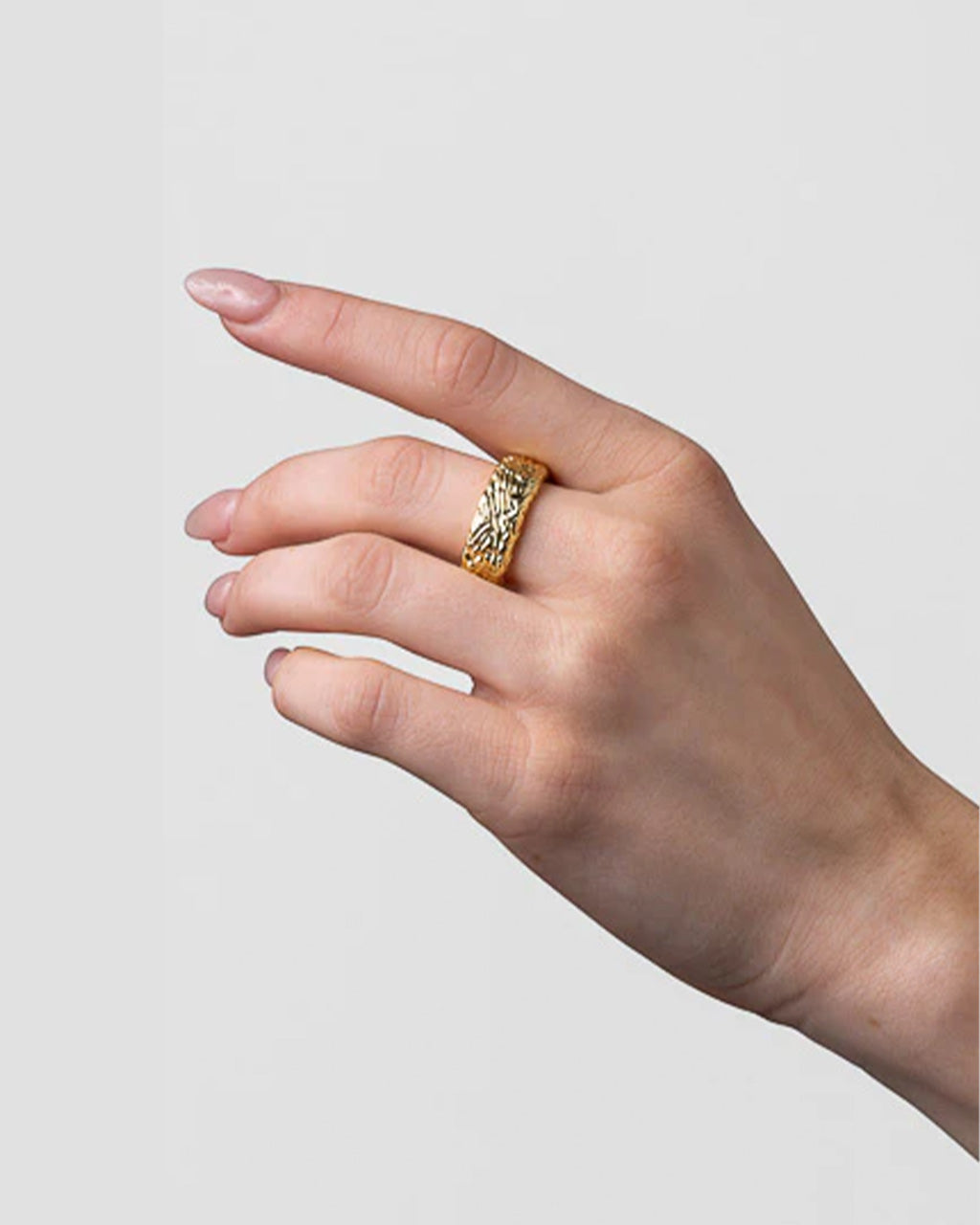 Martha Silver Textured Ring Large