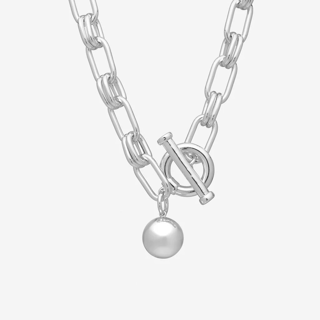 Pia Silver Necklace