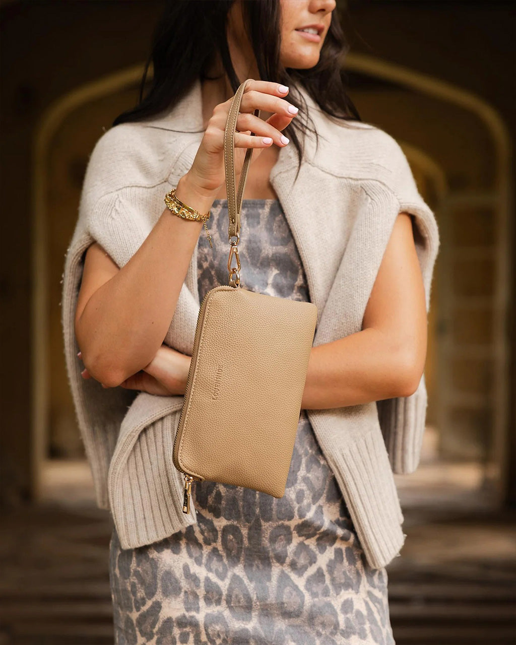 Poppy Clutch - Biscuit